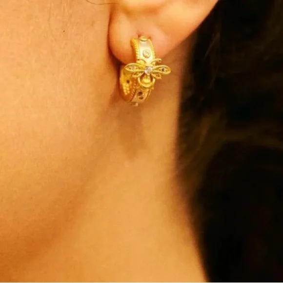 Freida Rothman Wings Of Hope Hoop Earrings 925 Sterling silver - Picture 4 of 5